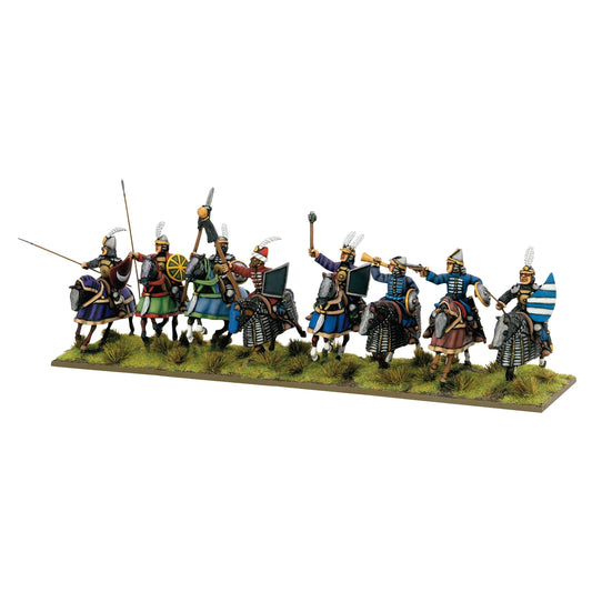 Warlord Games Ottoman Sipahi Cavalry Regiment – 8 jeźdców sipahi z włóczniami i tarczami, widok z lewej strony 28mm Pike & Shotte
