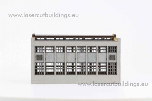 Fabryka ze Świetlikiem LBHP0054 28mm HDF prepaint - widok frontu z oknami przemysłowymi Laser Cut Buildings