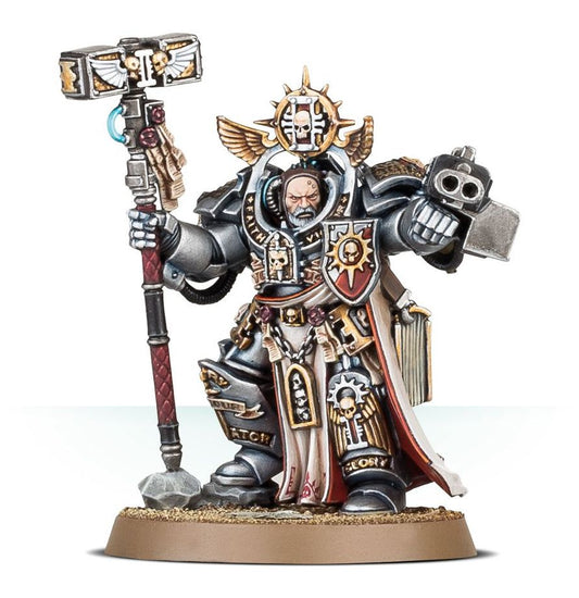 Grand Master Voldus - widok z boku