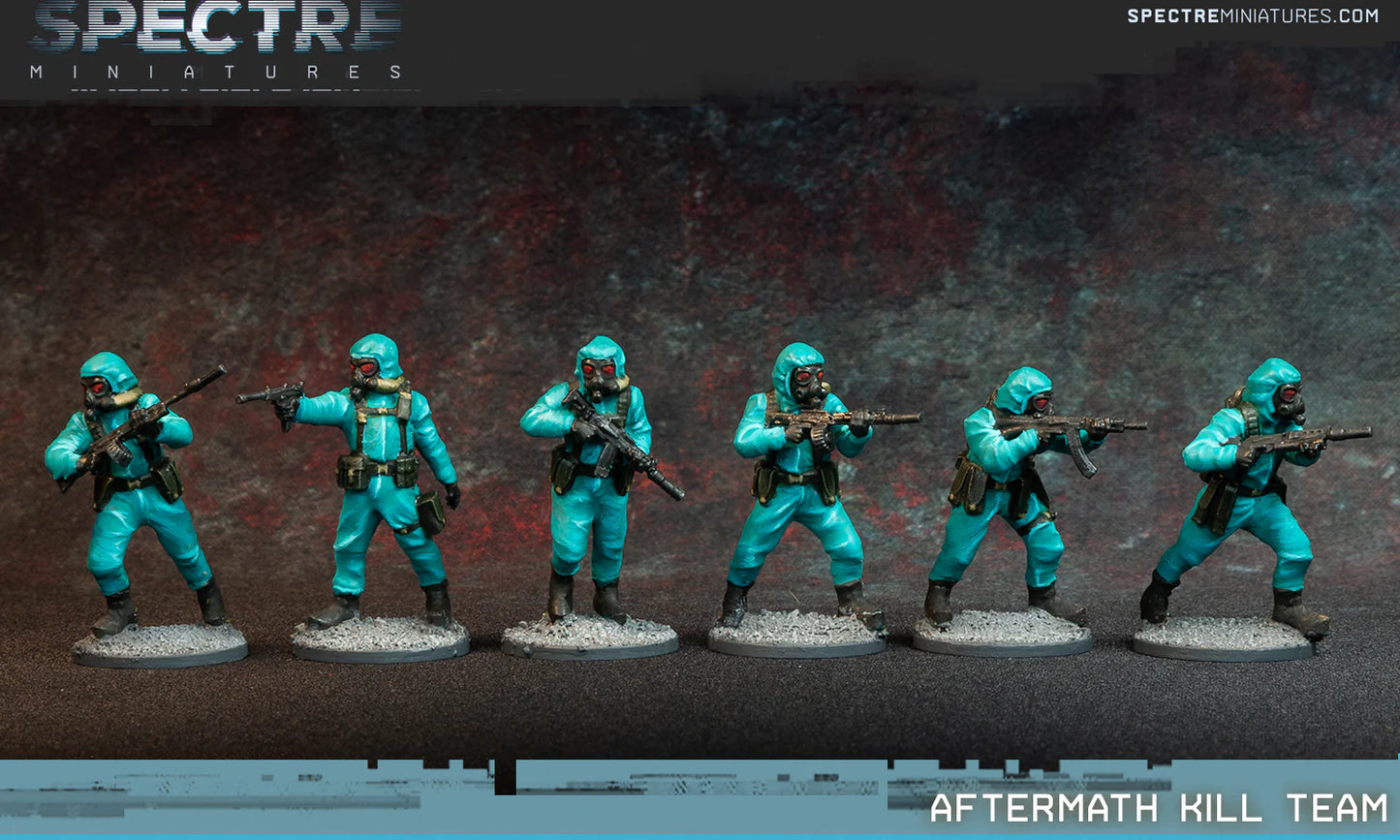 Aftermath Kill Team Spectre Miniatures – 6 żołnierzy w turkusowych kombinezonach CBRN z maskami gazowymi i AK74, 28mm widok z przodu