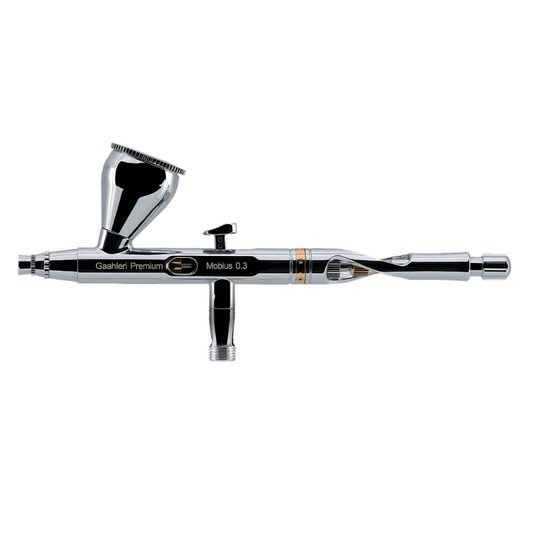 Gaahleri Premium Mobius 0.3mm – aerograf widok z boku na białym tle, kubek gravity 10ml z boku, spust dual-action, chromowane ciało, regulacja igły z tyłu