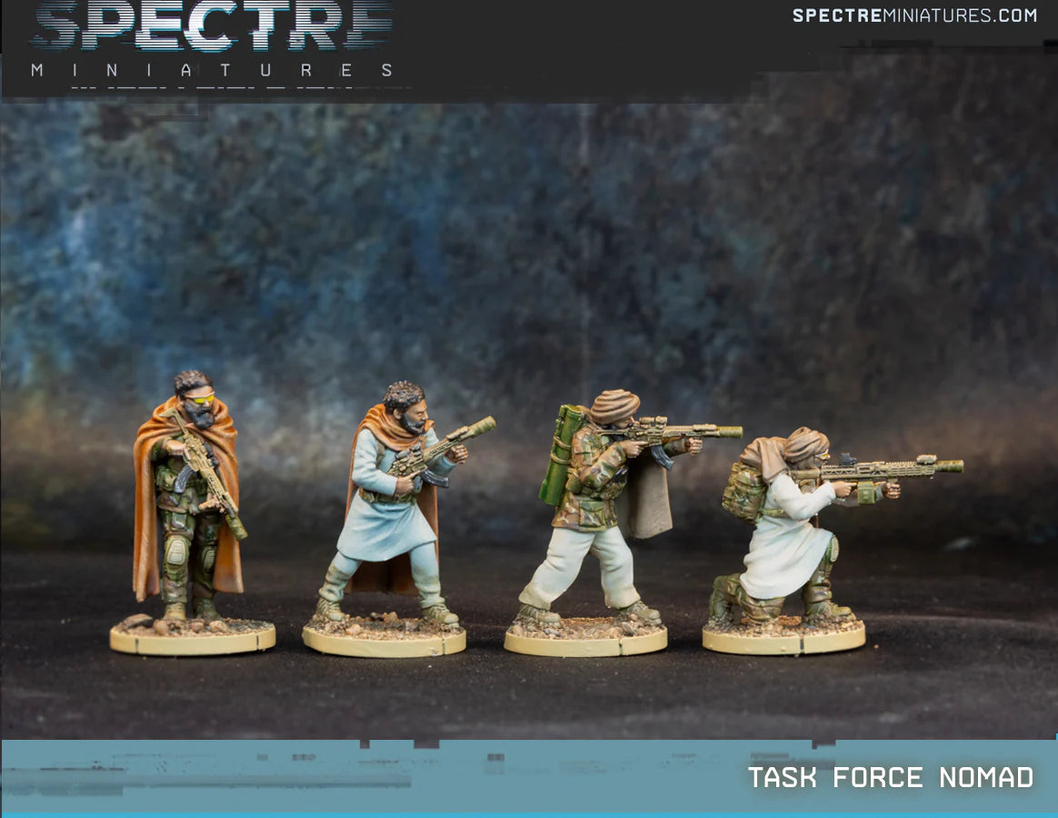 Task Force Nomad Spectre Miniatures – 4 operatorzy w lokalnych strojach z MCX Spear i LMG, 28mm widok z przodu
