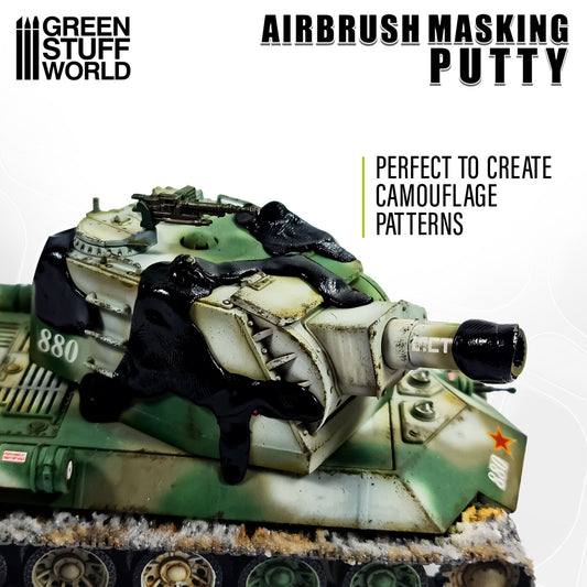 Airbrush Masking Putty Green Stuff World – czarna masa maskująca nałożona na model czołgu do tworzenia wzoru kamuflażu airbrush, napis "Perfect to Create Camouflage Patterns"
