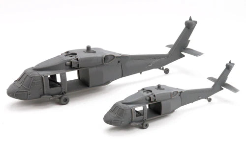 UH-60A Black Hawk – dwa modele złożone: wersja standard i ESSS, skala 28mm Patrick Miniatures