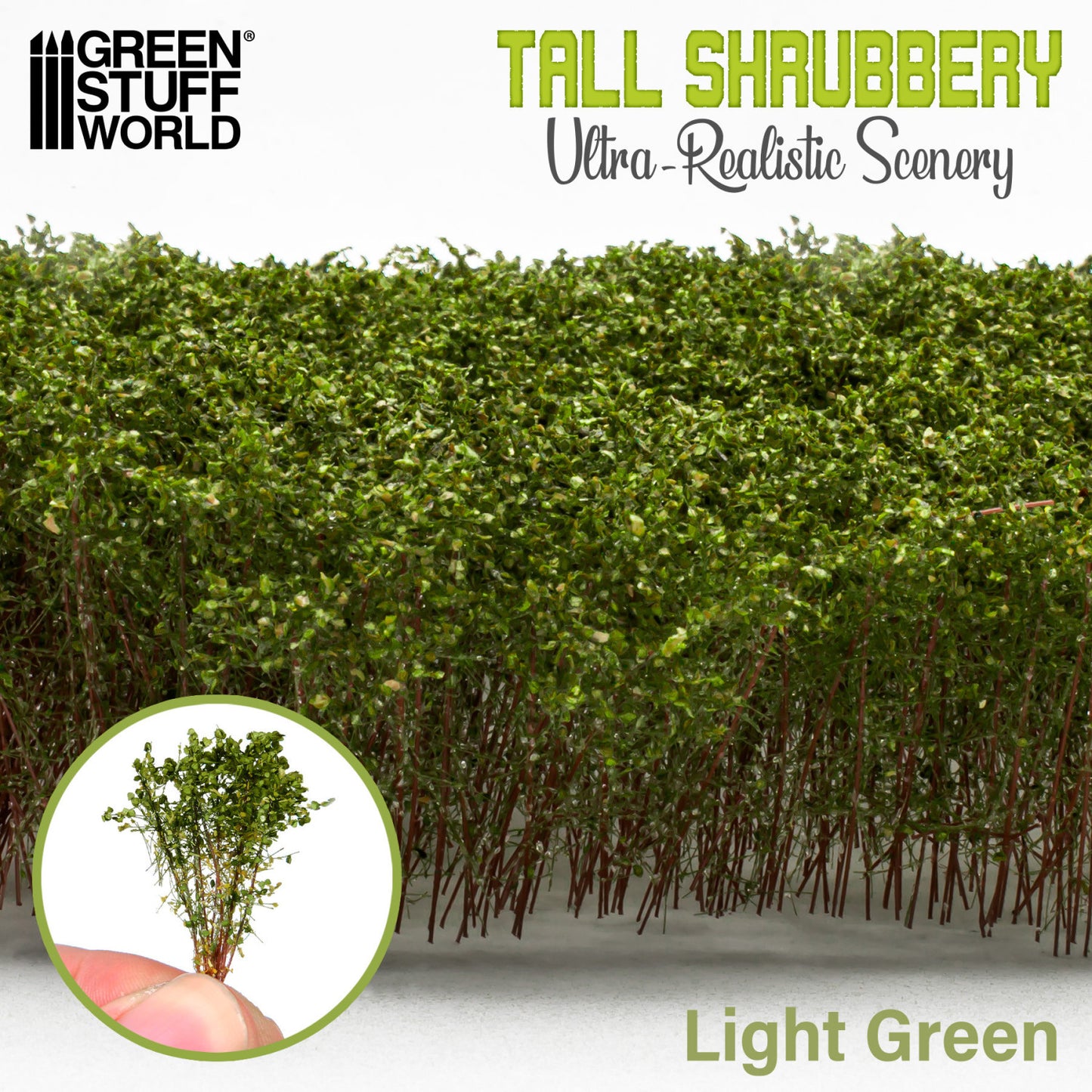 Tall Shrubbery Light Green GSW - gęsty żywopłot z jasnozielonych krzewów ze zbliżeniem na pojedynczy krzew w dłoni