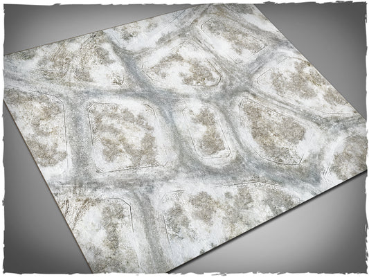 Winter Town – Mata do gry 4x4 stopy Mousepad Deep-Cut Studio – zimowe miasto brukowane ulice śnieg gry figurkowe