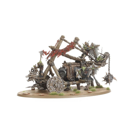 Doom Diver Catapult - widok z przodu z obsługą grotów