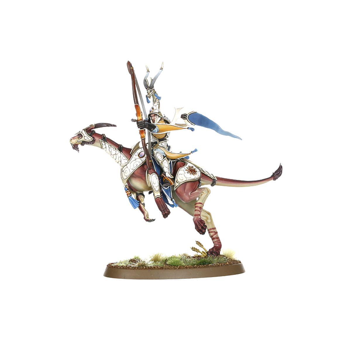 Hurakan Windcharger - model łucznika w białej zbroi na treerunnerze w galopie z niebieskim proporczykiem - Warhammer Age of Sigmar