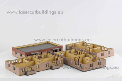 Blok z balkonami II LBHP0056a – widok z góry na wszystkie kondygnacje rozłożone osobno z widocznymi wnętrzami i układem pomieszczeń, 28mm Laser Cut Buildings
