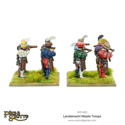 Landsknecht Missile Troops Pike & Shotte - 4 pomalowane figurki kuszników Landsknechtów na dwóch podstawkach widziane od tyłu: widoczne kołczany, torby i detale strojów - biało-żółte i niebiesko-czerwone paski, kapelusze z piórami - Warlord Games 202016003 - warlordgames.com
