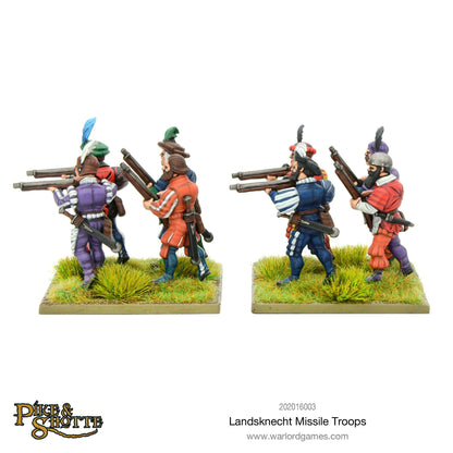 Landsknecht Missile Troops Pike & Shotte - 4 pomalowane figurki arkebuzerów Landsknechtów na dwóch podstawkach widziane od tyłu z arkebuzami na ramieniu: fioletowo-biały i pomarańczowo-zielony strój z kapeluszami z piórami - widoczne torby prochowe i detale ekwipunku - Warlord Games 202016003 - warlordgames.com
