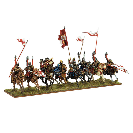 Warlord Games Polish Winged Hussars Regiment – 8 metalowych Husarzy Skrzydlatych w szarży z lancami, skrzydłami i chorągwiami, widok z przodu 28mm Pike & Shotte