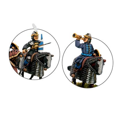 Warlord Games Ottoman Sipahi Cavalry Regiment – zbliżenie: chorąży z proporcem niebiesko-białym i muzyk z trąbką na opancerzonych koniach 28mm Pike & Shotte