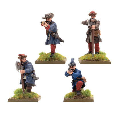 Warlord Games Polish-Lithuanian Later Infantry with Muskets Firing – 4 metalowe figurki muszkieterów w niebieskich i szarych płaszczach z muszkietami i hakownicami, widok z przodu 28mm Pike & Shotte