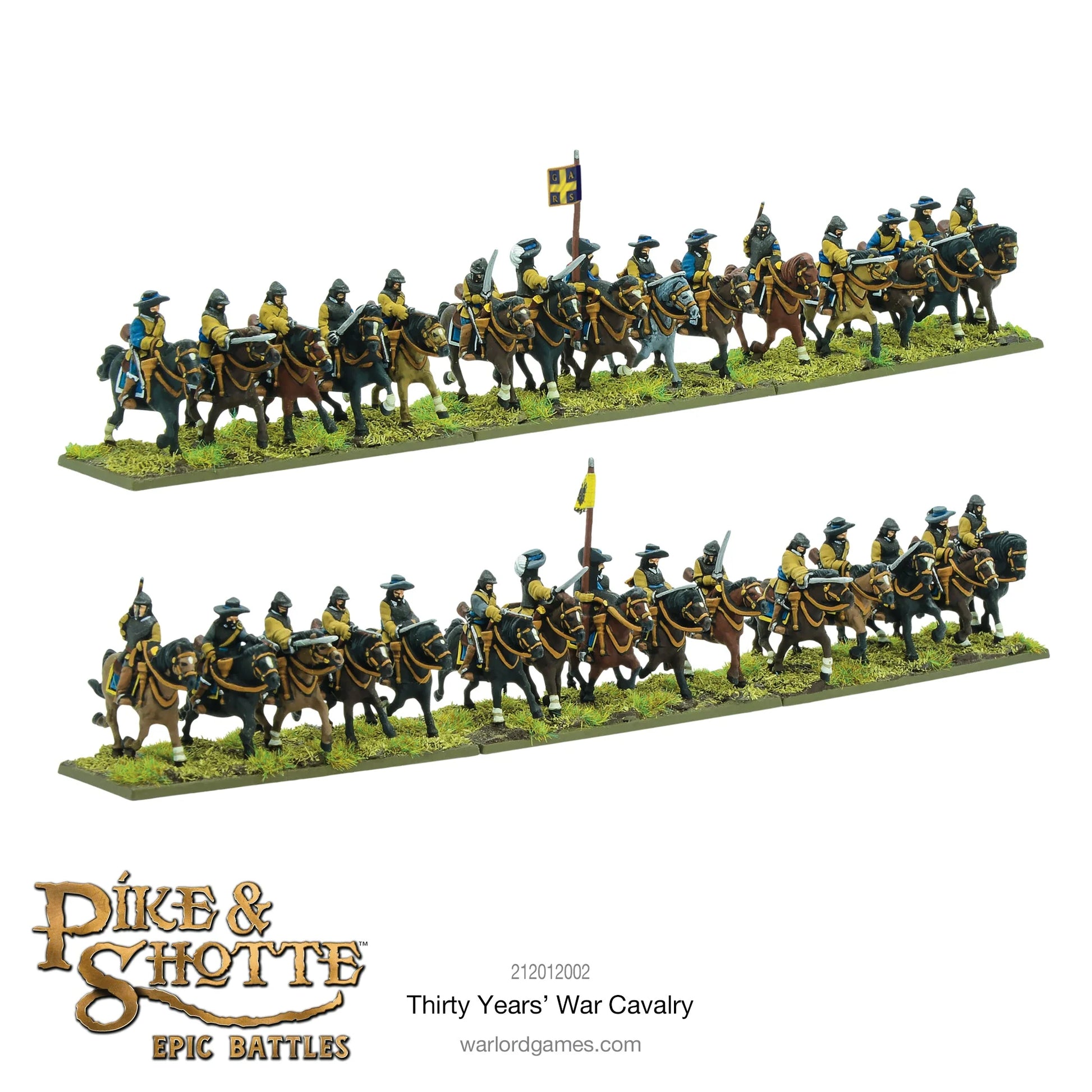 Pike & Shotte Epic Battles Thirty Years' War Cavalry - dwa oddziały harquebusiers w żółto-niebieskich mundurach na koniach w galopie z chorągwią - pomalowane figurki na zielonych podstawkach - Warlord Games 212012002 - warlordgames.com
