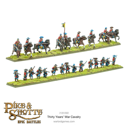 Pike & Shotte Epic Battles Thirty Years' War Cavalry - oddział jeźdźców w czerwono-niebieskich mundurach z chorągwią i oddział muszkieterów wsparcia z muszkietami - pomalowane figurki na zielonych podstawkach - Warlord Games 212012002 - warlordgames.com
