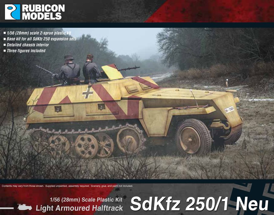 Rubicon Models 280038 SdKfz 250/1 Neu – zmontowany i pomalowany model plastikowy 1/56 28mm widok z boku: transporter opancerzony w oliwkowym kamuflażu z numerem 222 i krzyżem żelaznym na kadłubie, figurka oficera i strzelca przy MG 34, gąsienice stalowe, koła przednie, białe tło, Bolt Action
