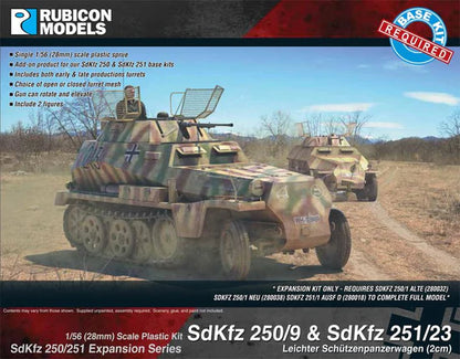 SdKfz 250/9 251/23 – okładka pudełka, model 28mm z działem 2cm KwK 38, kamuflaż trójkolorowy, 280048