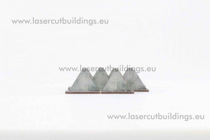 Zęby Smoka Umocnienia I LBHP0048 28mm HDF prepaint - 4 piramidy betonowe widok z przodu Laser Cut Buildings
