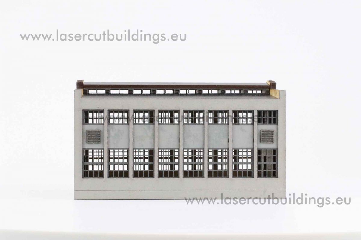 Fabryka ze Świetlikiem LBHP0054 28mm HDF prepaint - widok frontu z oknami przemysłowymi Laser Cut Buildings

