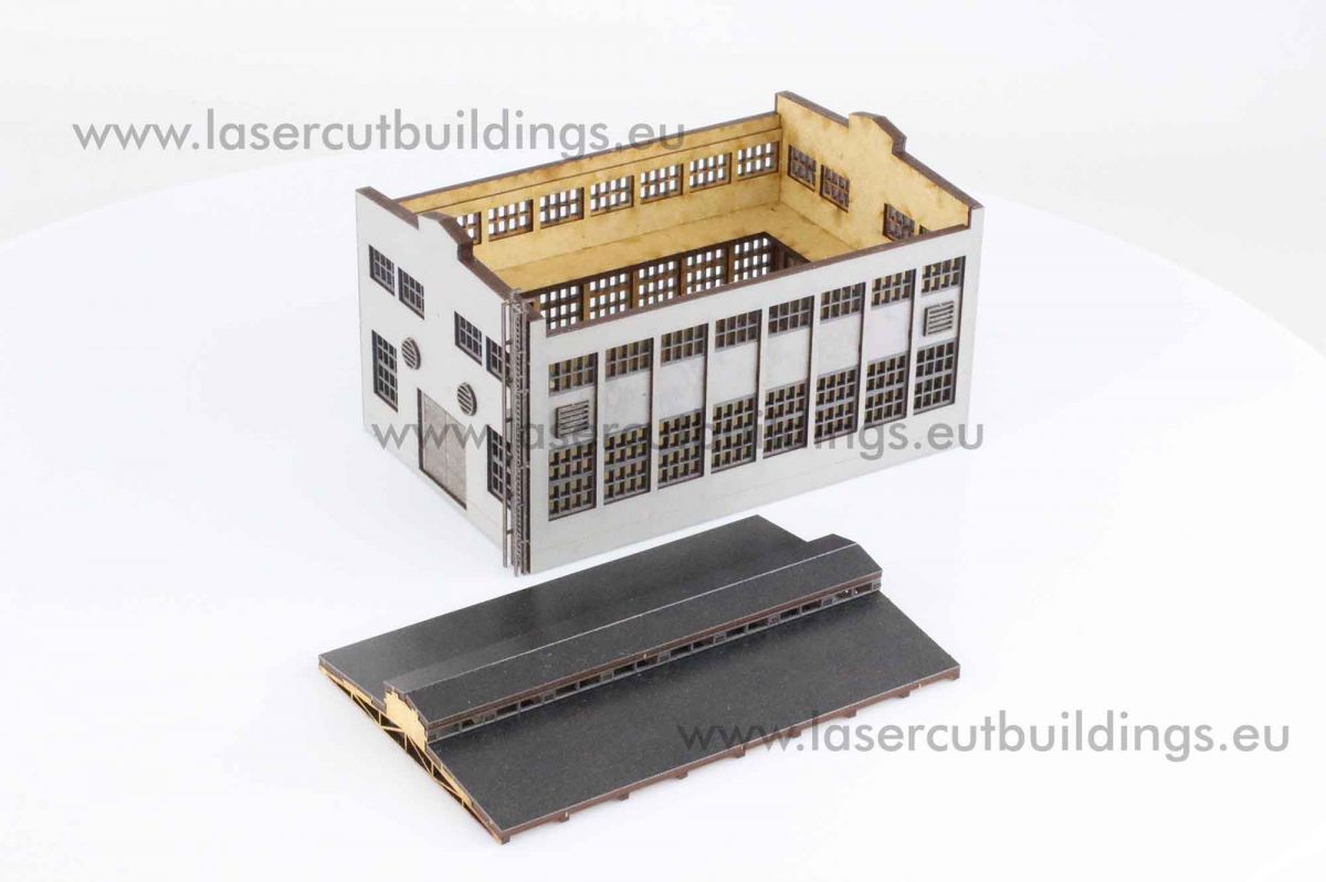 Fabryka ze Świetlikiem LBHP0054 28mm HDF prepaint - zdjęty dach wnętrze z elementami świetlika Laser Cut Buildings
