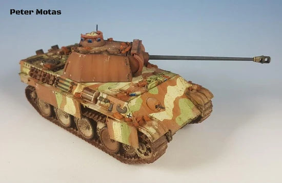 171 Panther Ausf G – pomalowany model 28mm, kamuflaż trójkolorowy widok z góry, 280015