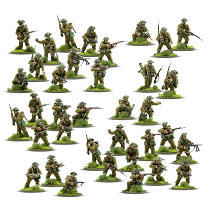 Warlord Games For King & Country – zespół moździerza średniego 3-calowego (3 figurki obsługi klęczące na podstawce 60mm), dowódca plutonu z pistoletem (podstawka 25mm), zespół moździerza ciężkiego 4,2-calowego (4 figurki obsługi na podstawce 60mm) i zespół MMG Vickers (2 figurki na podstawce 60mm), widok z przodu 28mm Bolt Action
