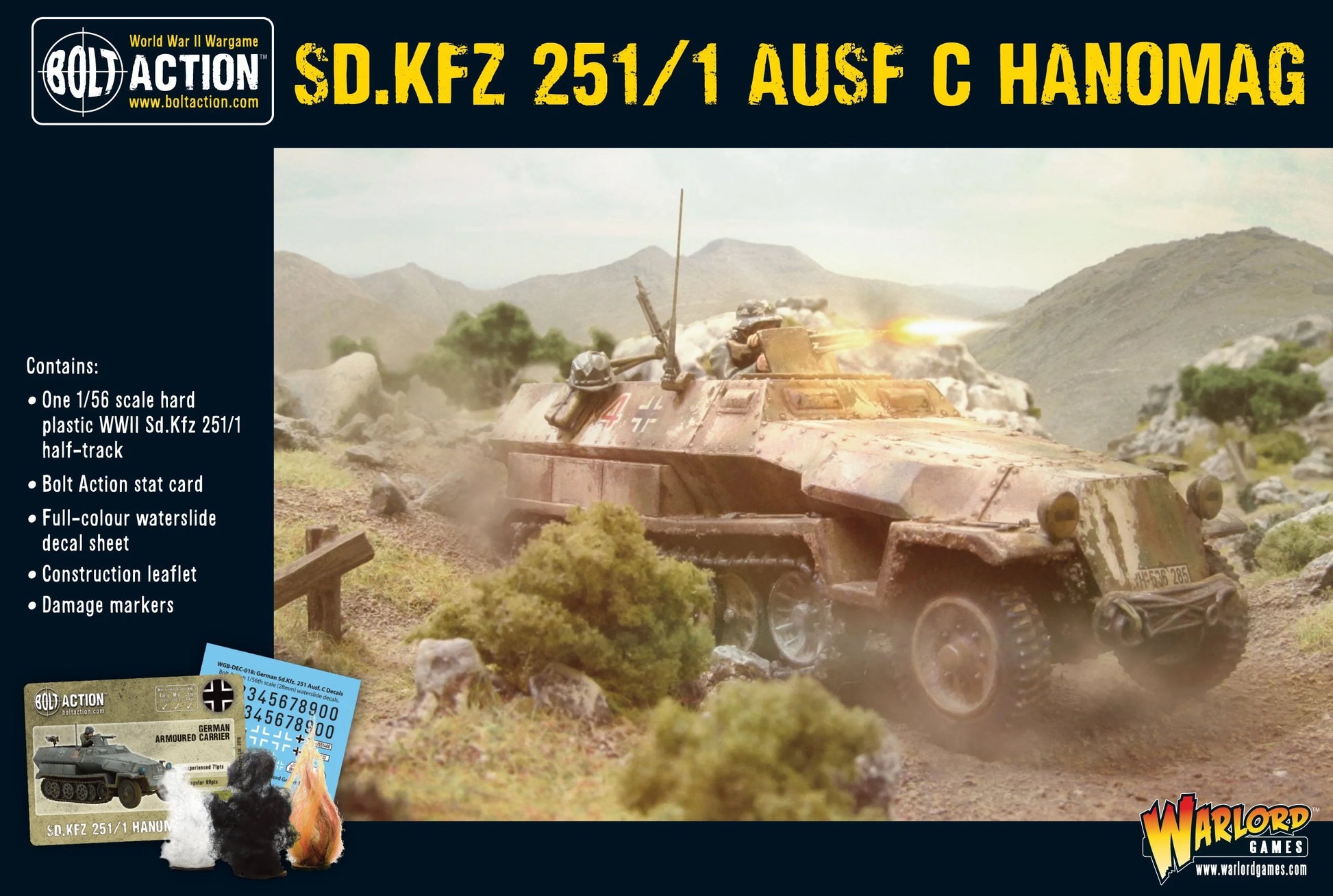 Sd.Kfz 251/1 Ausf C Hanomag - Bolt Action 1/56 28mm - baner reklamowy z półgąsienicowcem w kamuflażu pustynnym w akcji na dioramie z górami drzewami i eksplozjami - Warlord Games
