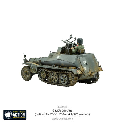 Sd.Kfz 250 Alte – widok z prawej strony, szczegóły pancerza i gąsienic, skala 1/56 28mm
