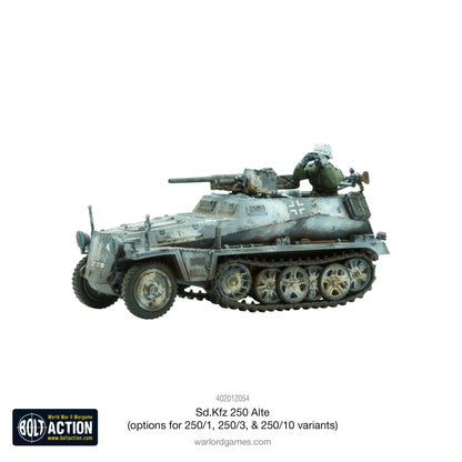 Sd.Kfz 250/10 Alte Half-Track - Bolt Action 28mm - wariant dowódcy plutonu z działkiem przeciwpancernym 3,7cm PaK 35/36 i figurką strzelca - kamuflaż zimowy biały - widok z prawej strony - Warlord Games