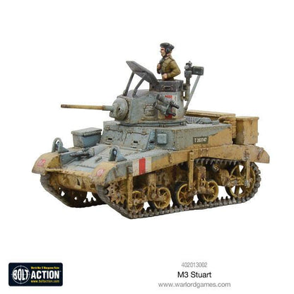 M3 Stuart British Army kamuflaż pustynny Afryka Północna z drewnianymi zbiornikami