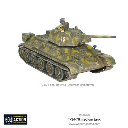 T-34/76 Medium Tank - Bolt Action 28mm - T-34/76 obr. 1942/43 Uralmash cast turret widok z tyłu lewy kamuflaż żółty zielony dowódca 85 weathering - Warlord Games