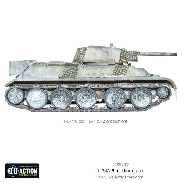 T-34/76 Medium Tank - Bolt Action 28mm - T-34/76 obr. 1941 STZ production zimowy kamuflaż whitewash widok z prawego boku wieża spawana szerokie gąsienice - Warlord Games
