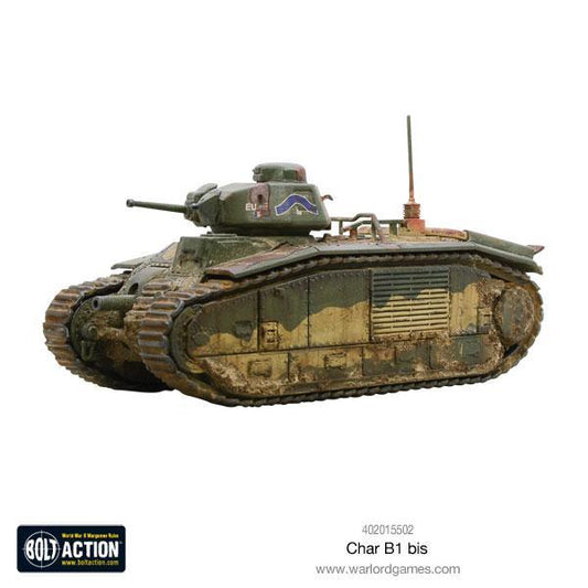 Char B1 bis - Bolt Action 28mm - francuski czołg ciężki z kamuflażem i anteną - widok z boku - Warlord Games