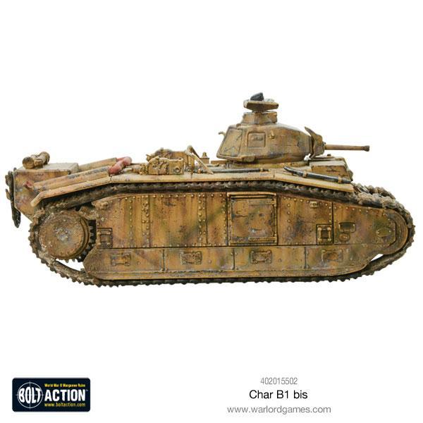 Char B1 bis - Bolt Action 28mm - czołg francuski z wyposażeniem dodatkowym i efektami weathering - widok z boku - Warlord Games