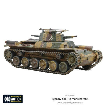 Type 97 Chi-Ha Medium Tank - Bolt Action 28mm - pomalowany model widok z boku: czołg w kamuflaż trójkolorowy (zielony, brązowy, khaki) z japońskimi znakami na wieży - gąsienice i detale pancerza - skala 1/56 - Warlord Games