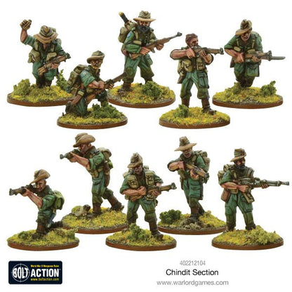 Chindit Section – 10 metalowych figurek piechoty brytyjskiej w tropikalnych mundurach i kapeluszach, uzbrojonych w karabiny Lee-Enfield, Bren LMG i PIAT, na okrągłych podstawkach z trawiastym terenem | Bolt Action | Warlord Games
