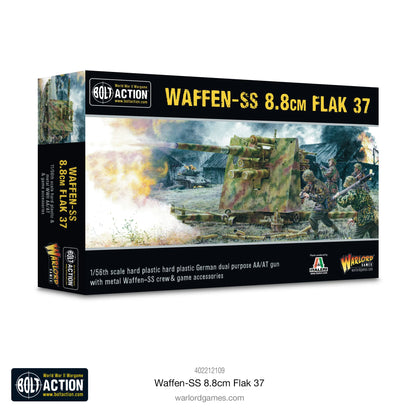 Waffen-SS 8.8cm Flak 37 Warlord Games – pudełko zestawu Bolt Action 28mm 1/56, czarne opakowanie z ilustracją działa 88mm w akcji bojowej, obsługa Waffen-SS w kamuflażu grochowym, logo Bolt Action, Warlord Games i Italeri, napis "hard plastic German dual purpose AA/AT gun with metal Waffen-SS crew & game accessories"
