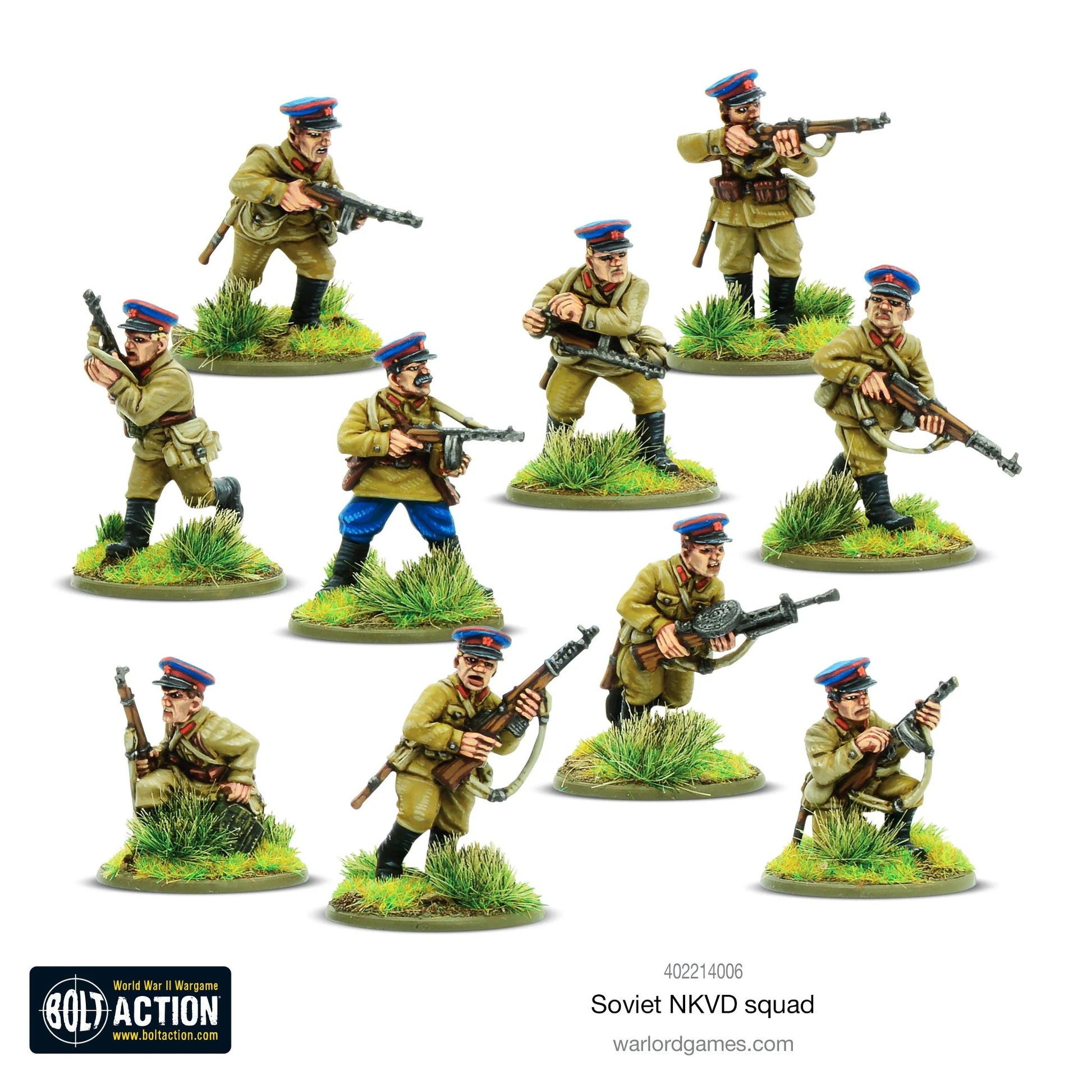Soviet NKVD Squad Bolt Action - 10 pomalowanych metalowych figurek 28mm widok z przodu z logo Bolt Action i kodem 402214006: żołnierze NKWD w khaki mundurach z niebiesko-czerwonymi czapkami, uzbrojeni w PPSh-41 SMG, karabiny Mosin i LMG DP-28, różne pozy bojowe, zielone tufty trawy na owalnych podstawkach, białe tło
