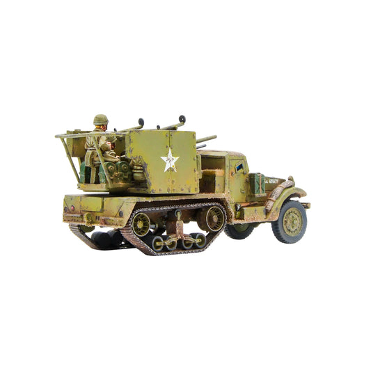 M15 Multiple Gun Motor Carriage - widok z prawej strony z załogą, armata 37mm, karabiny .50 cal, gąsienice i koła, skala 28mm
