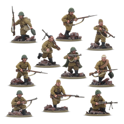 Bolt Action Forward to Berlin! 402614005 – pomalowane plastikowe figurki sowieckiej piechoty 28mm, widok z przodu: 10 żołnierzy w mundurach khaki z karabinami Mosin-Nagant, PPSh, LMG DP-28 i granatem, różne pozy bojowe, białe tło, Warlord Games
