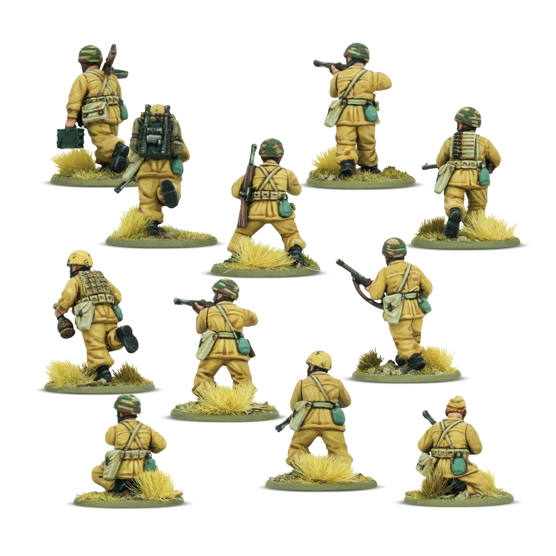Paracadutisti Folgore – 11 figurek od tyłu: detale mundurów M41, szelek desantowych i wyposażenia, skala 28mm Bolt Action
