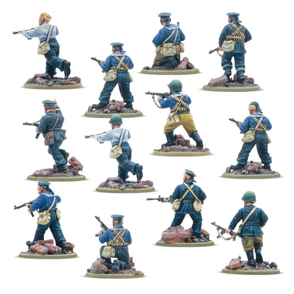 Warlord Games Soviet Naval Brigade Veteran Squad – 12 figurek żywicznych 28mm widok od tyłu: detale mundurów marynarskich, pasy amunicyjne, plecaki i wyposażenie, granatowe kurtki i spodnie, Bolt Action