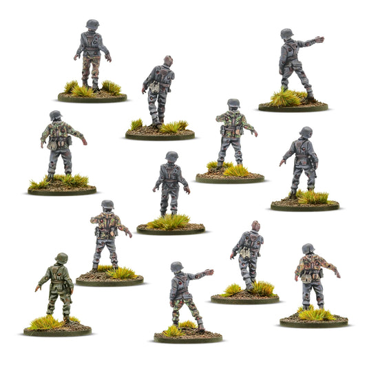 Totenkorps Warlord Games – 12 metalowych figurek nieumarłych żołnierzy Heer z tyłu: detale mundurów Feldgrau i Splittermuster z dziurami i śladami rozkładu, 28mm Konflikt '47