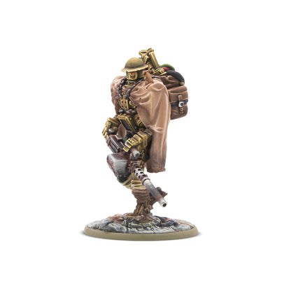 B for Bertie – pomalowana figurka 28mm, widok z tyłu z widocznym plecakiem pełnym łupów z pola bitwy, Konflikt '47, Warlord Games
