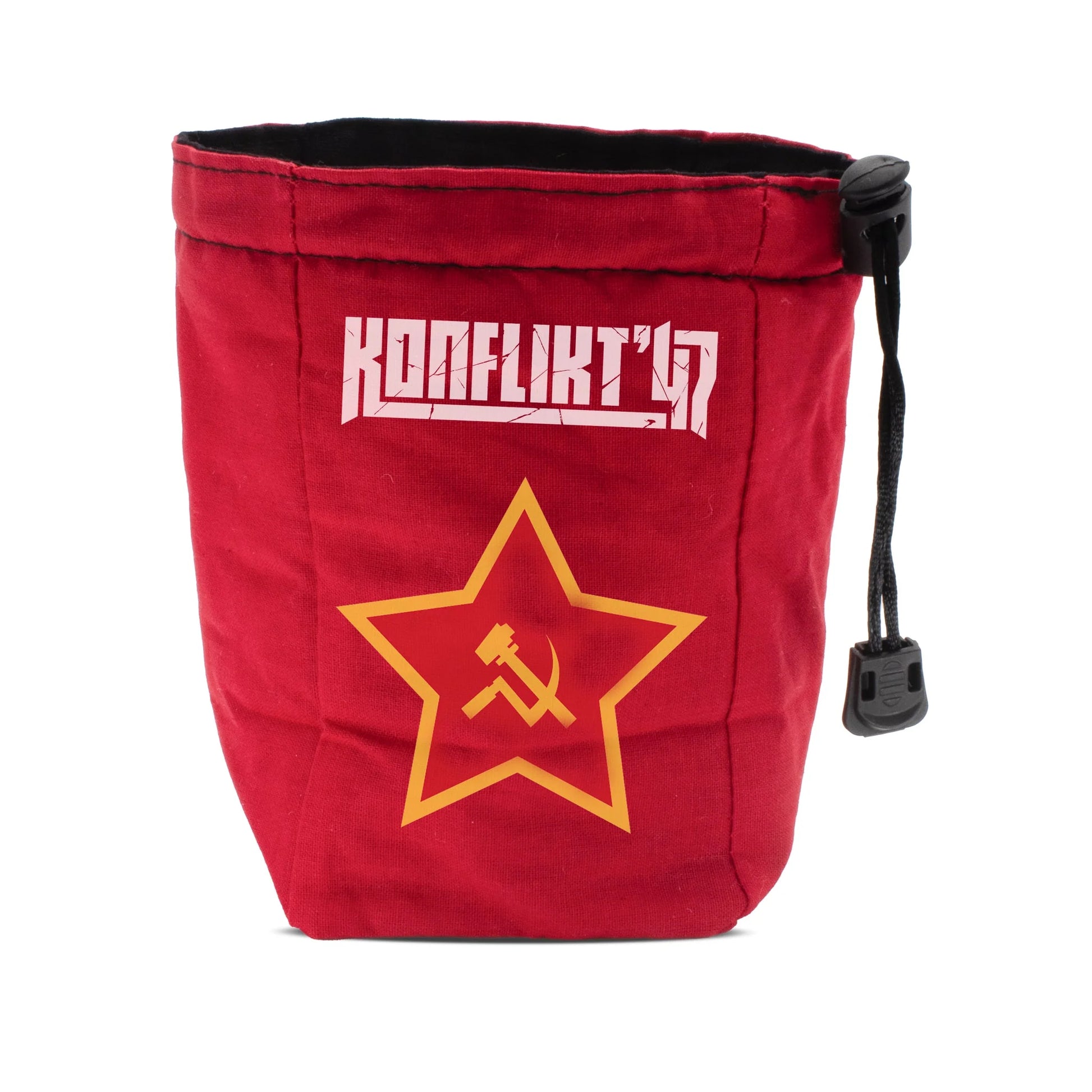 Soviet Dice Bag - czerwony worek na kostki z żółtą gwiazdą i symbolem sierpa i młota, białe logo Konflikt '47 na górze, czarny sznurek ściągający z plastikowym zapięciem, czarne wnętrze - oficjalny worek Bloku Sowieckiego do przechowywania Order Dice i Rift Dice - akcesoria Konflikt '47 i Bolt Action - Warlord Games
