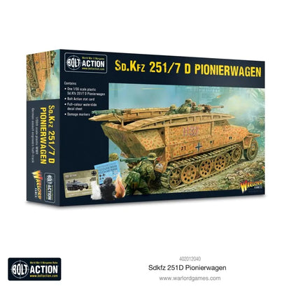 Sd.Kfz 251/7 D Pionierwagen Bolt Action - pudełko zestawu widok z przodu i boku, czarne z żółtym napisem Sd.Kfz 251/7 D PIONIERWAGEN, ilustracja półgąsienicowego transportera saperów dunkelgelb z rampami szturmowymi H32, zawartość: 1/56 scale plastic Sd.Kfz 251/7 D Pionierwagen, Bolt Action stat card, full-colour waterslide decal sheet, damage markers, logo Bolt Action i Warlord Games, kod 402012040