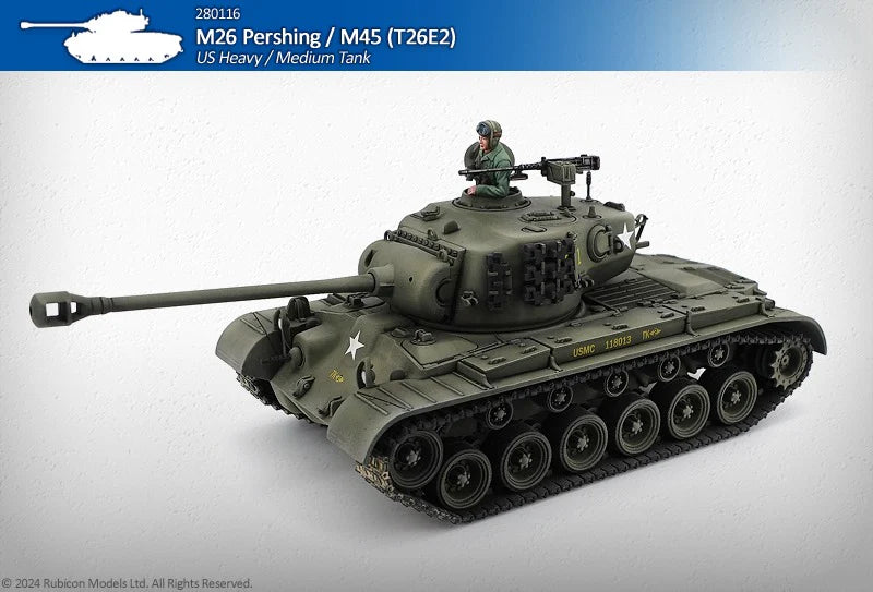 M26 Pershing / M45 (T26E2) – pomalowany model czołgu amerykańskiego USMC w skali 1/56, widok z prawej strony z dowódcą w włazie