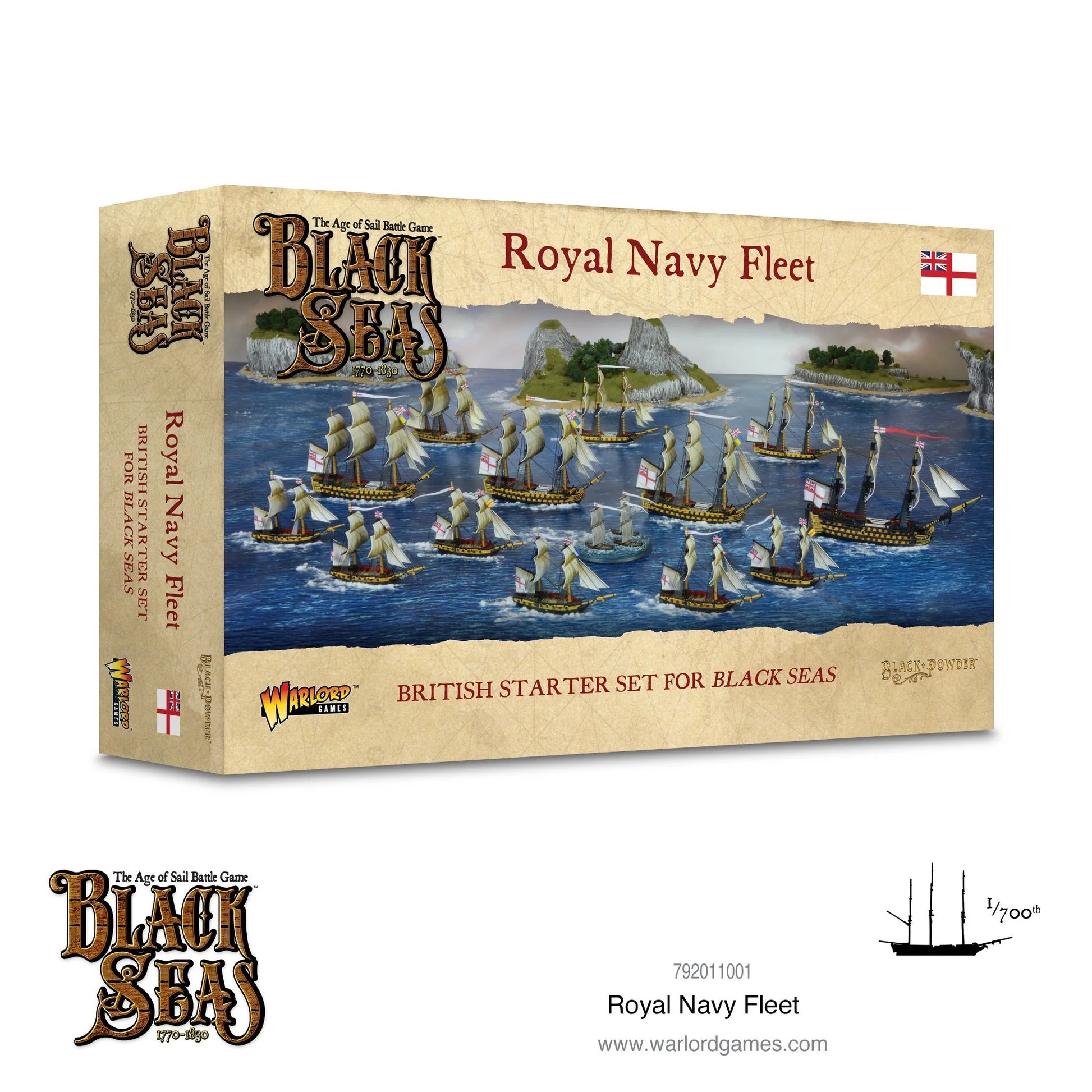 Pudełko zestawu Royal Navy Fleet 792011001 – Black Seas British Starter Set 1770-1830, ilustracja floty Królewskiej Marynarki Wojennej na morzu z flagami White Ensign, Warlord Games
