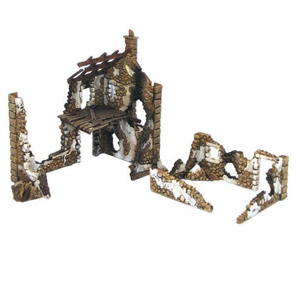 Ruined Farmhouse 802010004 - pomalowany modularny zrujnowany dom wiejski 28mm - widok z góry: dwupiętrowa ruina z kamiennymi ścianami, drewnianymi belkami dachu, komin, zniszczone ściany boczne i niskie murki - plastikowy teren Bolt Action - www.warlordgames.com - Warlord Games